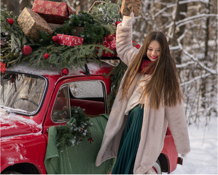 Clear the Way for Spotless Artificial Christmas Trees